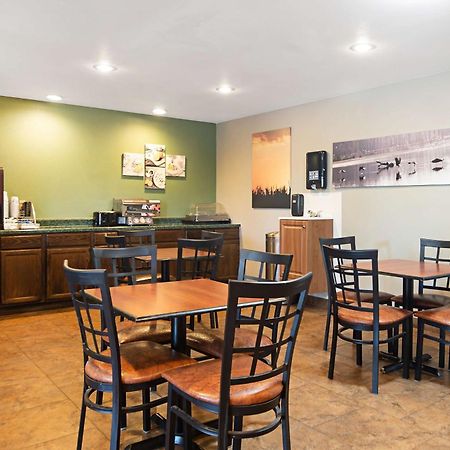 Surestay Plus Hotel By Best Western Bettendorf Buitenkant foto