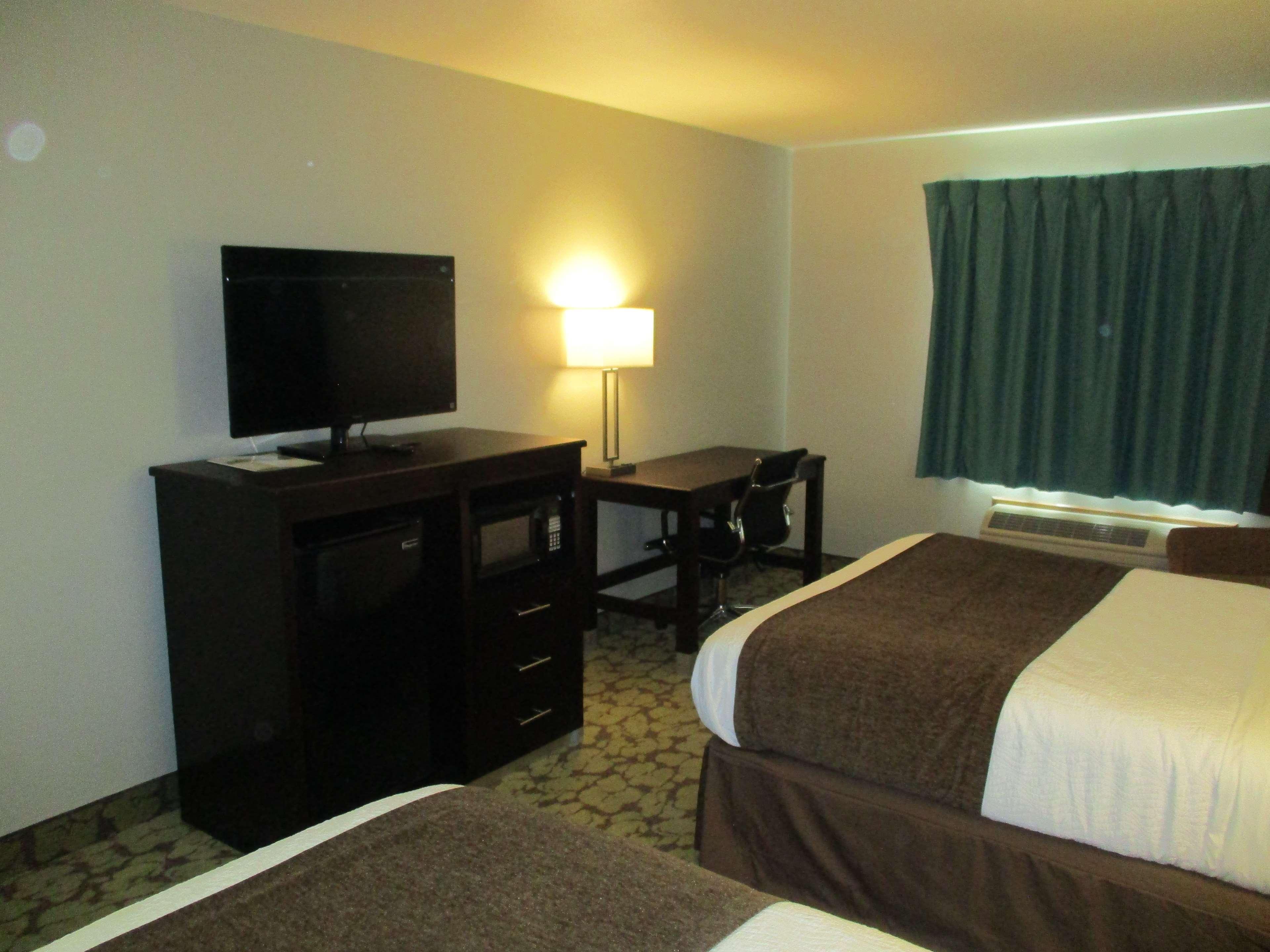 Surestay Plus Hotel By Best Western Bettendorf Buitenkant foto