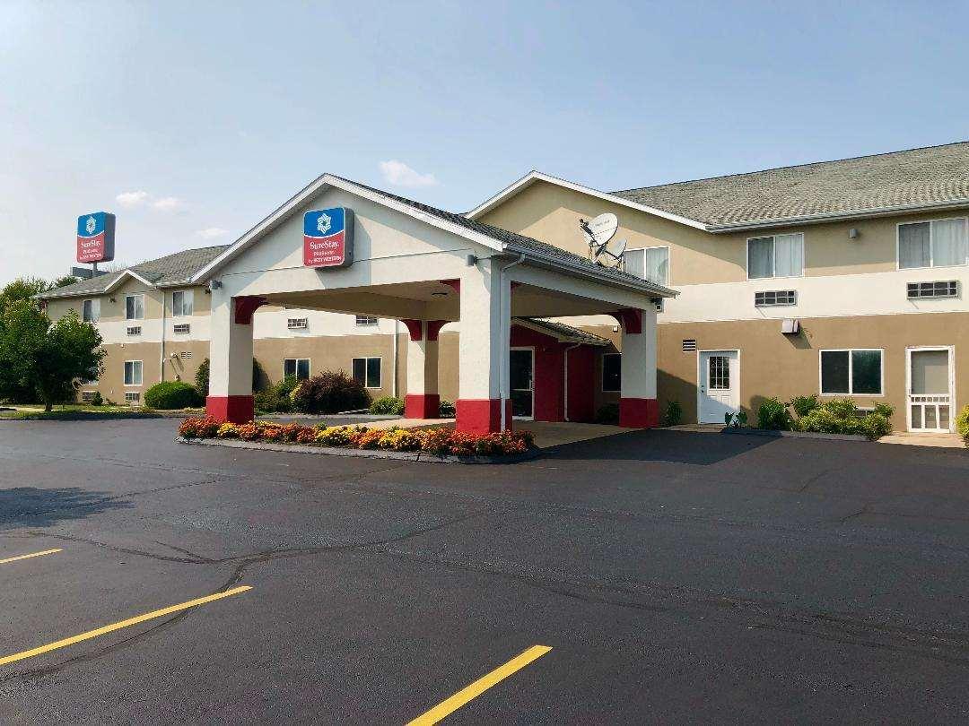 Surestay Plus Hotel By Best Western Bettendorf Buitenkant foto